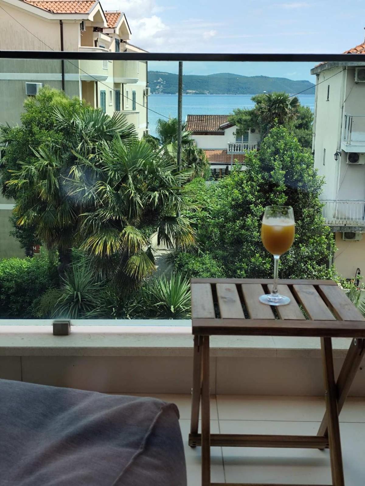 Lucky Studios Herceg Novi Exterior photo